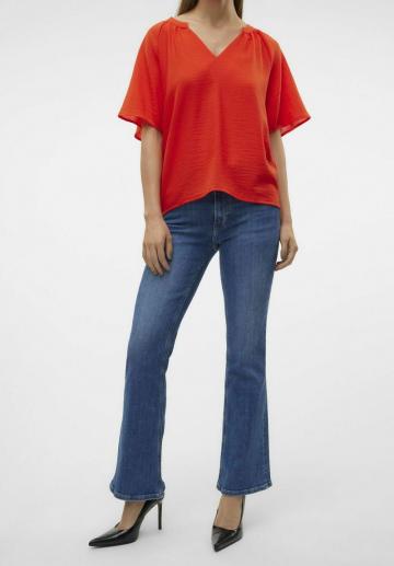 Клешеные брюки