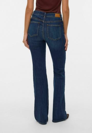 Клешеные брюки