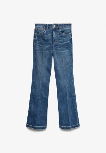 Клешеные брюки