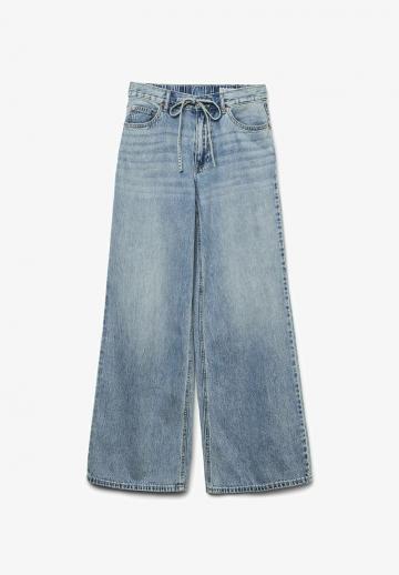 Свободные джинсы