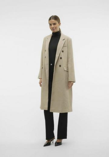 Шерстяное пальто