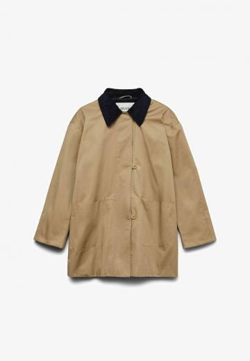 Короткое пальто