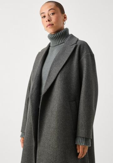 Шерстяное пальто