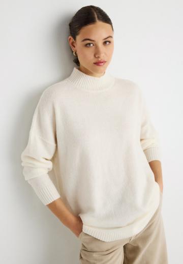 Длинный пуловер