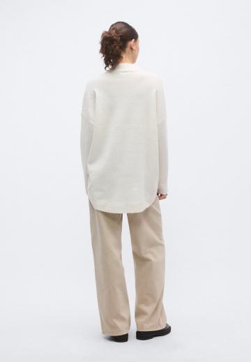 Длинный пуловер