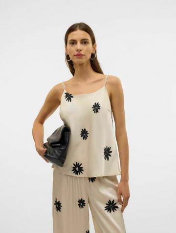 Топ на бретельках