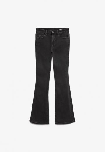 Клешеные брюки