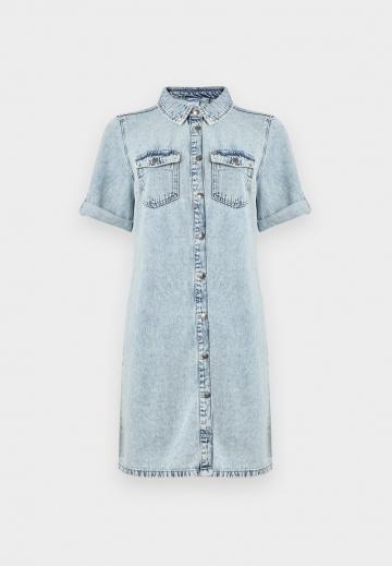 Джинсовое платье