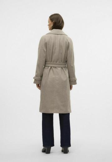 Шерстяное пальто