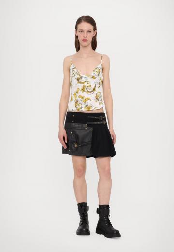 Топ на бретельках