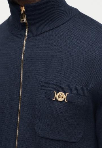 Вязаная кофта