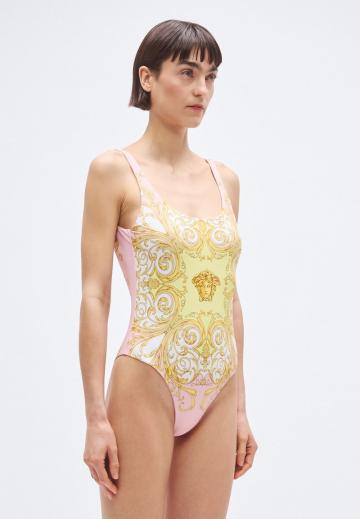 Слитный купальник