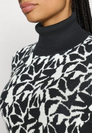 Спортивная толстовка