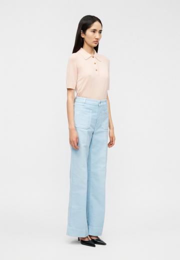 Клешеные джинсы