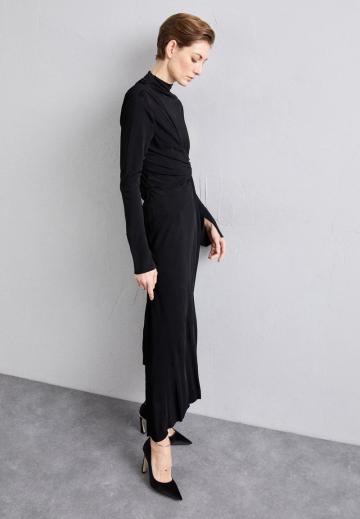 Длинное платье