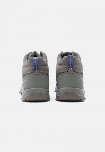 Высокие кеды