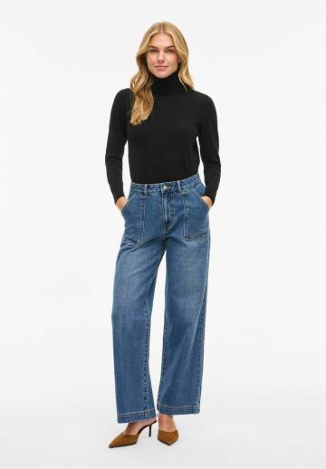 Прямые джинсы