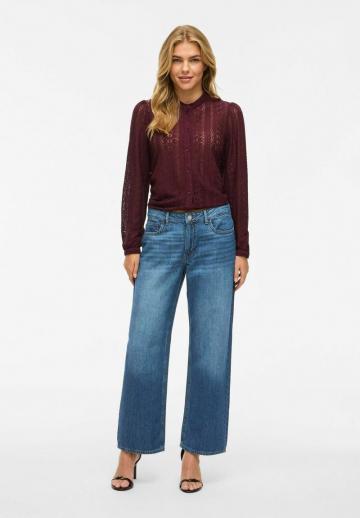 Клешеные джинсы