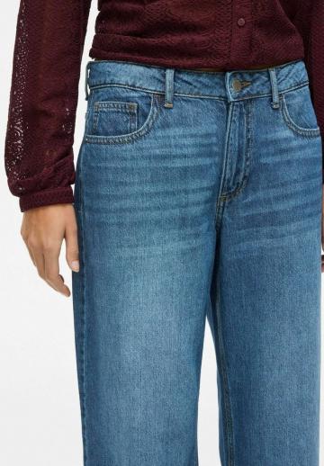 Клешеные джинсы