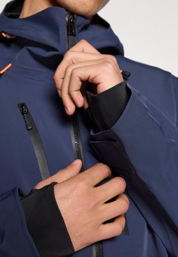 Сноубордическая куртка