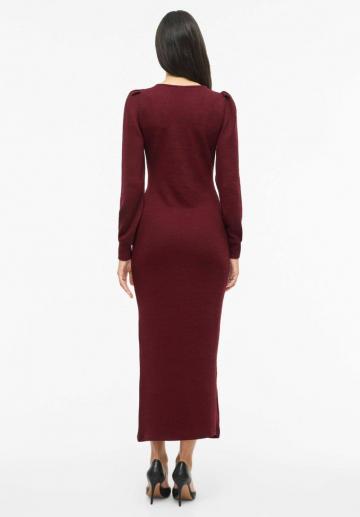 Вязаное платье