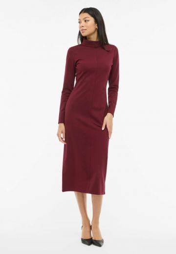 Платье футляр