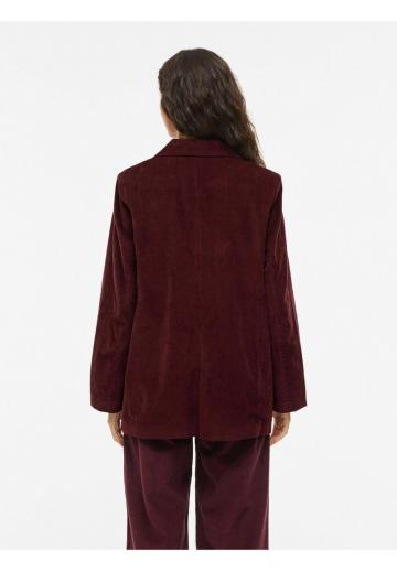 Короткое пальто