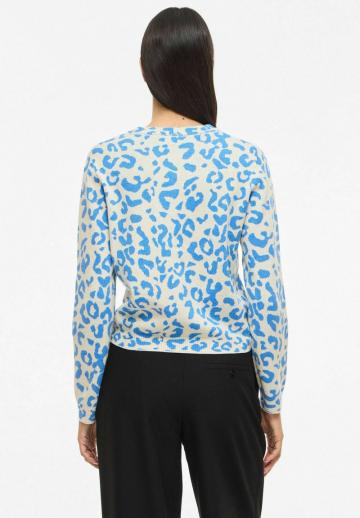 Жаккардовая вязаная кофта