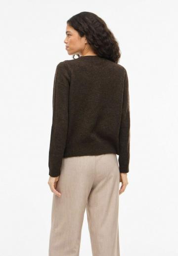 Вязаный жилет