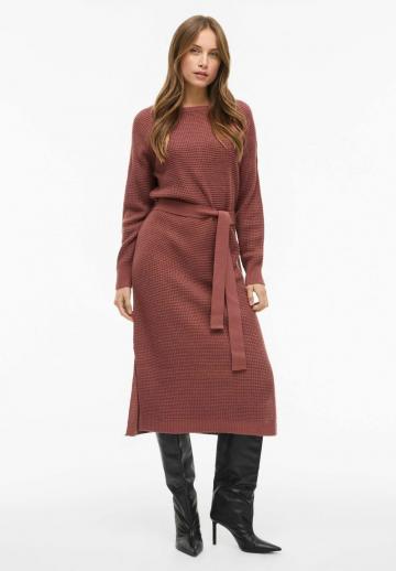 Вязаное платье