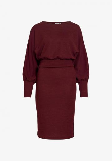 Платье футляр