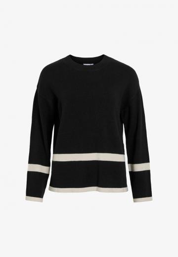 Пуловер в полоску