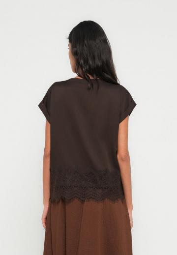 Кружевная блузка