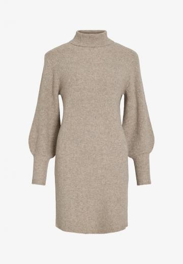 Вязаное платье