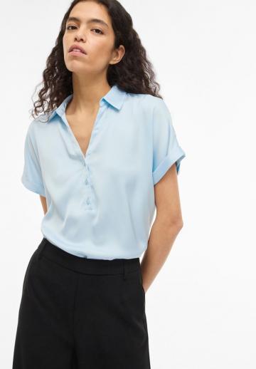 Атласная блузка