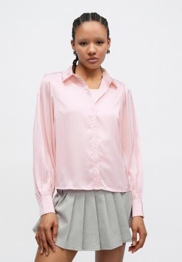 Атласная блузка