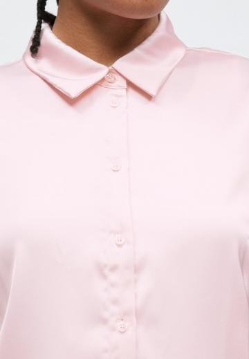 Атласная блузка