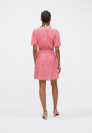 Короткое платье