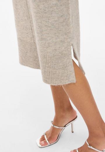 Вязаное платье