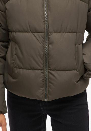 Зимняя куртка