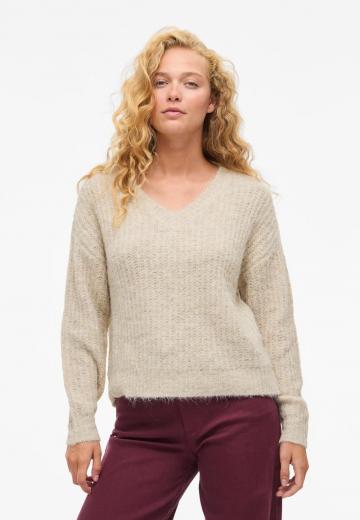 Пуловер с вырезом V