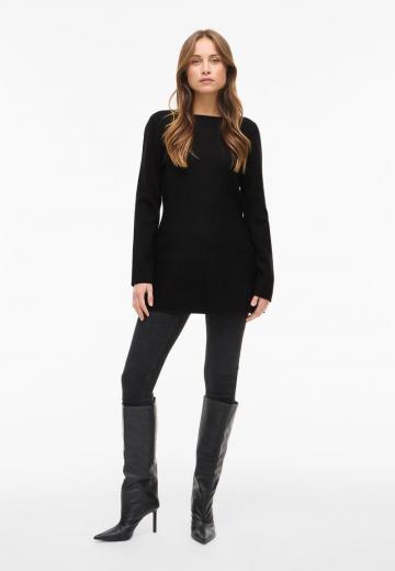 Вязаное платье