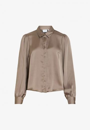 Атласная блузка