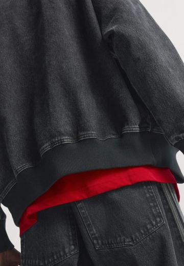 Джинсовая куртка