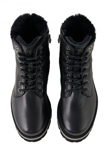 Зимние ботинки