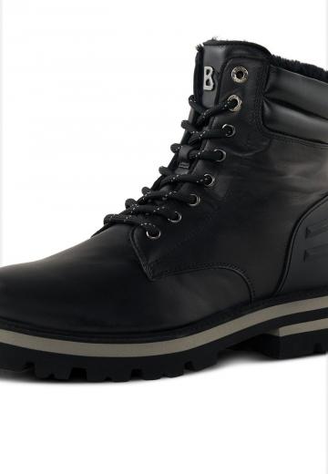 Зимние ботинки