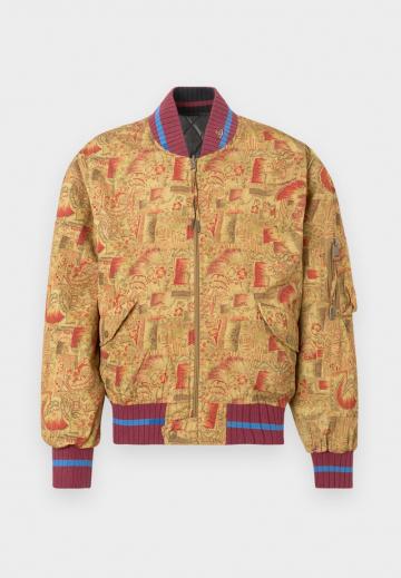 Куртка бомбер