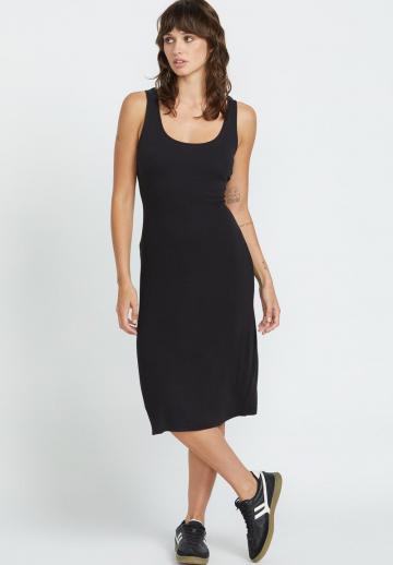 Платье футляр