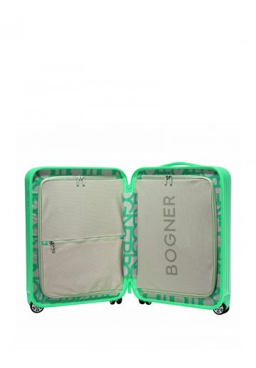 Чемодан на колесах