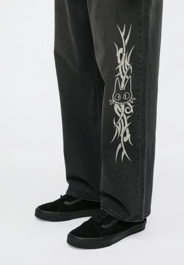 Прямые джинсы